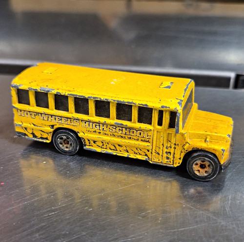 Hot wheels high - wheels, school