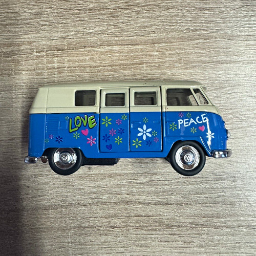 Bus van love peace - vw, hippie