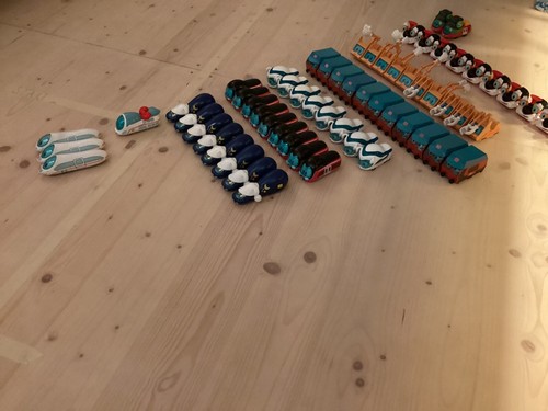 Spielzeugzüge aus dem